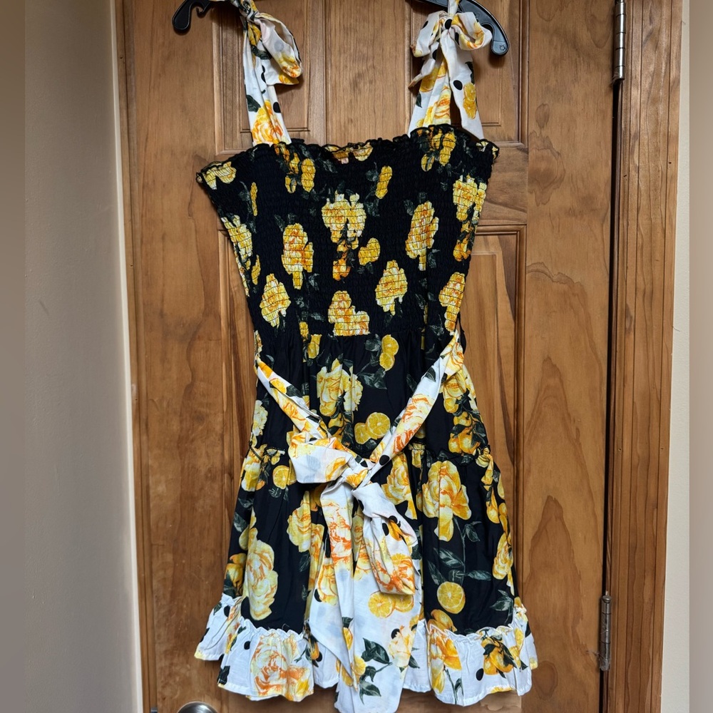River Island Floral Dress - Picture 6 of 14